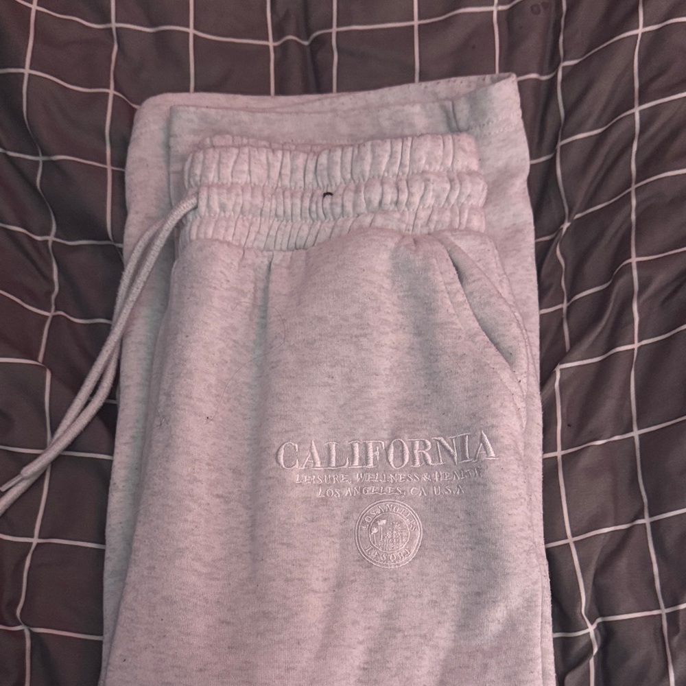 California Gray/ white  Sweatpants